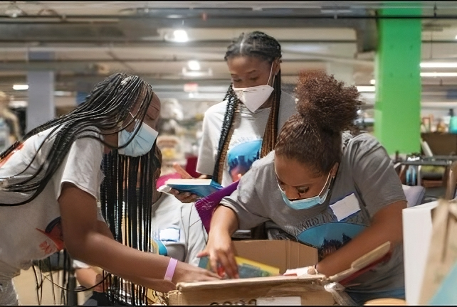 "Incoming Students Make a Difference in the Washington, D.C. Community"